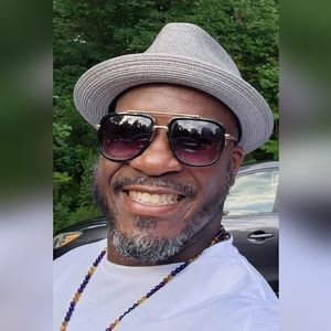 Meet your Posher, Reggie